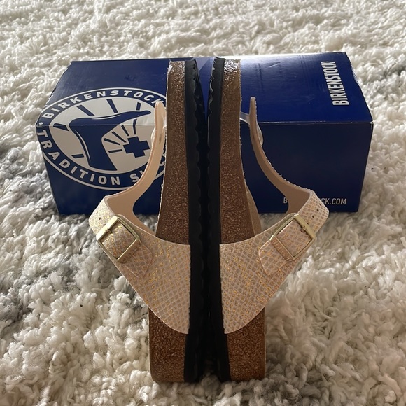 Birkenstock Gizeh Shiny Python Eggshell asst ge - Picture 3 of 6